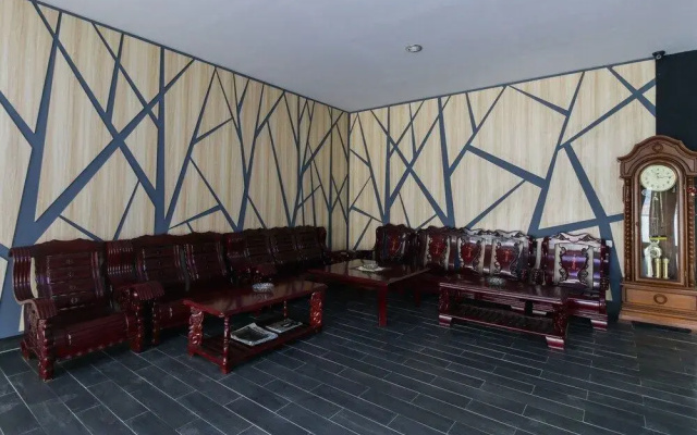 Airy Panam HR Soebrantas KM 8.5 Pekanbaru
