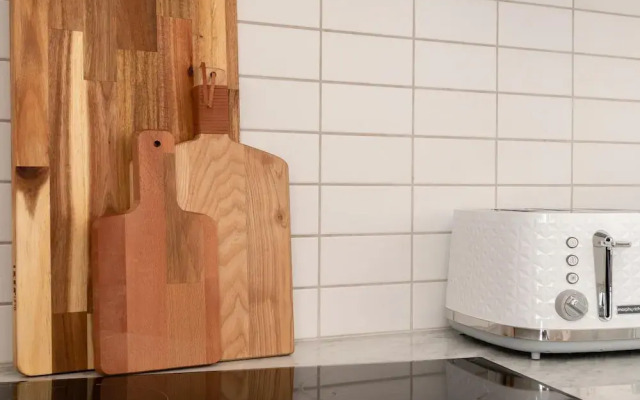 The Leicester Square Apartment