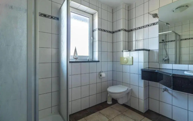 Whg-1-Schwalbennest-Ferienhaus-Am-Boddenufer-Buschvitz