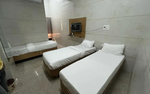 Vrajvashi -Home stay Dwarka