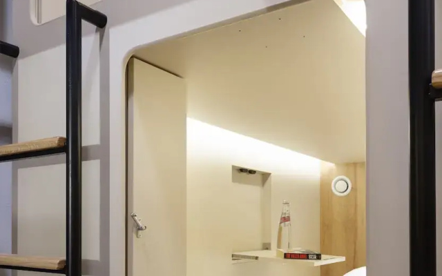 Jeru Caps Hotel