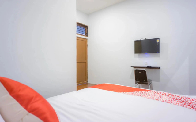 Hotel O Citra Anggrek