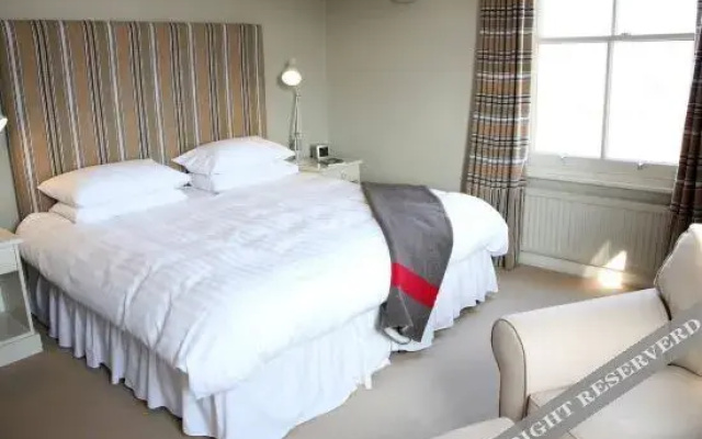 The Pier Hotel