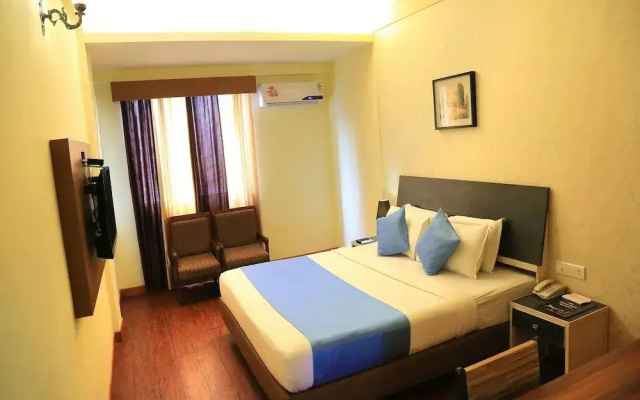 Capital O 1684 Hotel Malabar Inn
