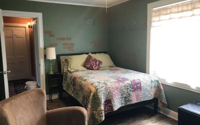 Munro Manor Lodging