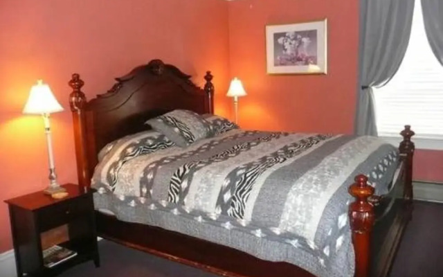 The Continental Inn