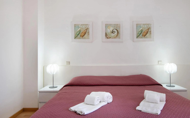 Albufeira Townhouse beach by AlbufeiraRentals