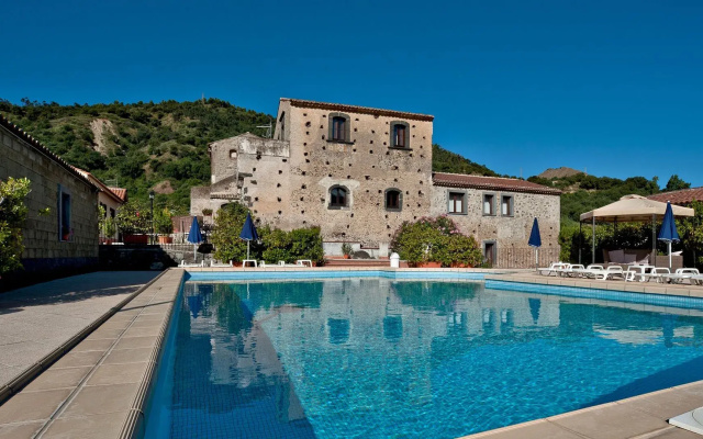 Gole Alcantara Botanical & Geological Park Argoturismo Il Borgo