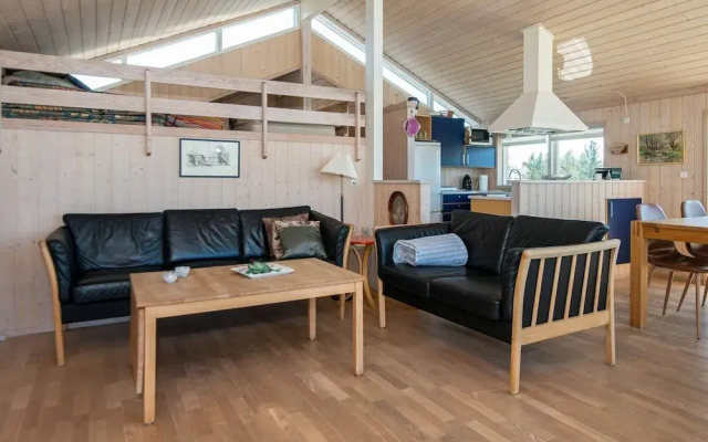 Lovely Holiday Home With Sauna in Glesborg