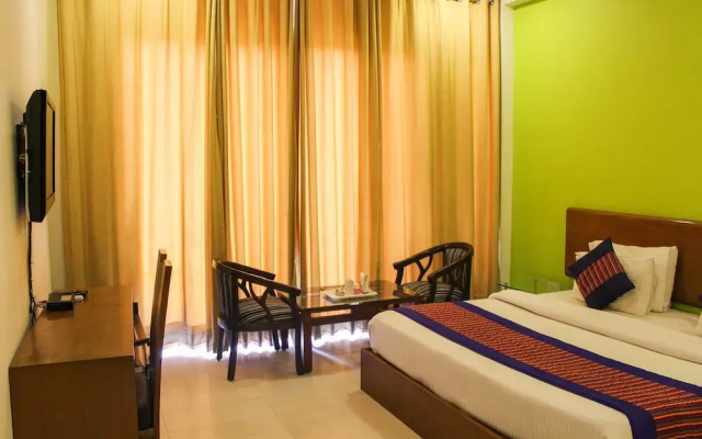 Asian Suites A-584