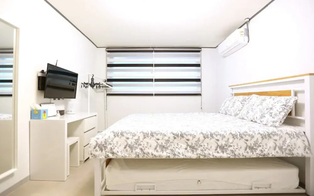 Ur Seoul Home