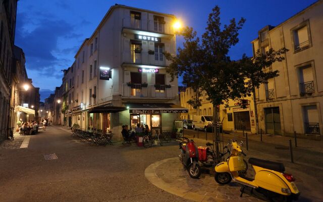 Hôtel Le Bord'O Vieux Port in La Rochelle, France from 115$, photos, reviews - zenhotels.com hotel front