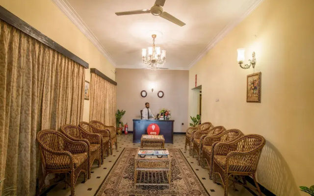 OYO 840 Apartment Near GVK Mall