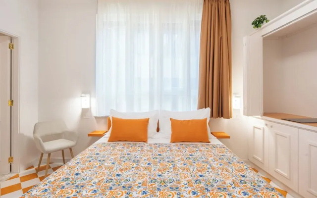 Luxury New Sorrento Home With Terrace - Sleeps 12