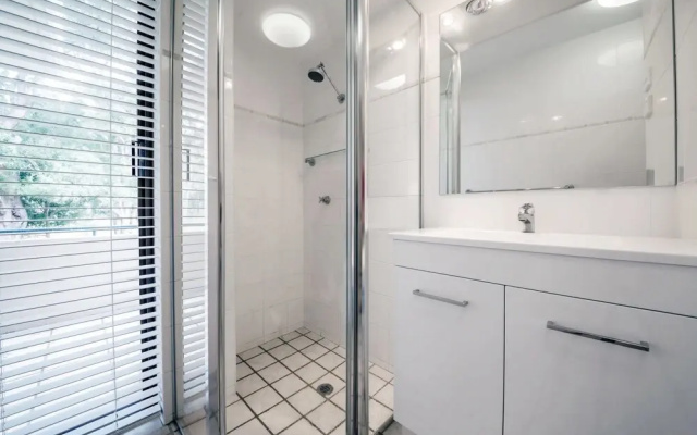 Mistral Court Unit 2/17 Mistral Close