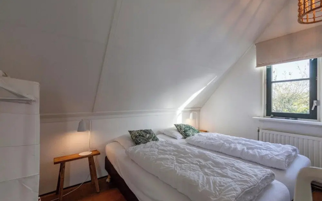 Dutch Beach Hideaway w/ Parking