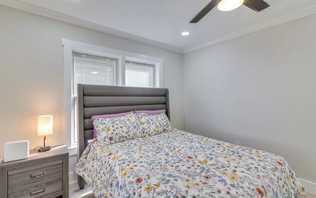2-unit Houston Getaway Near NRG & Hermann Park