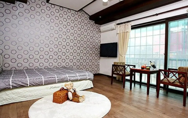 Boryeong Mud Pension