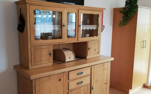 Apart La Vita