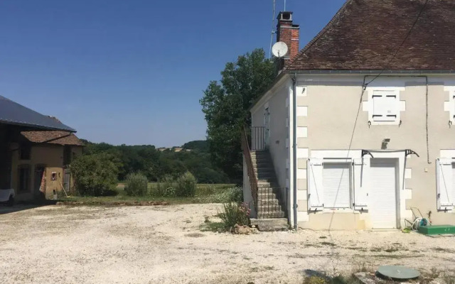 Logement Independant Le Poulailler Proche Guedelon