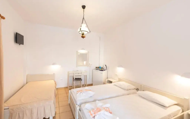 Litsa Rooms