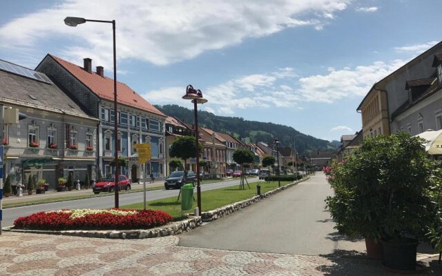 Treffen in bad st. leonhard im lavanttal, Frstenfeld frauen treffen frauen. Mollige fick Sex dating in Obersiggenthal. Friedberg Brandln dating berry. Irdning Treffen in bad st. leonhard im lavanttal. Studenten singles steinfeld