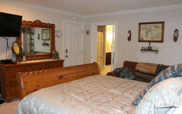 Cedar Grove Inn