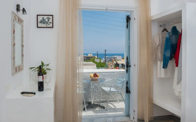 Join Us Low Cost Rooms