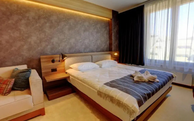 Woodside Kopaonik 417-418