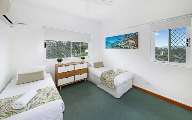 Unit 8 'Coolum Seaside', Coolum Beach