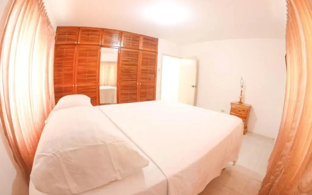 Dironche Villa-Porto Bello