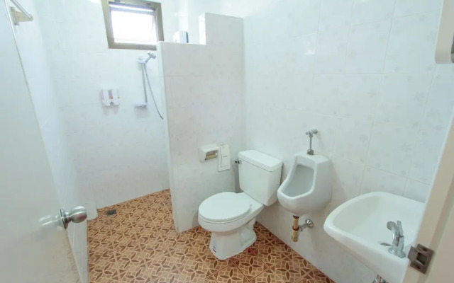 Your Hostel at Chiang Mai - Adults Only