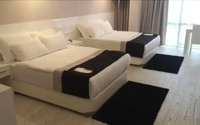 Kremon Hotel