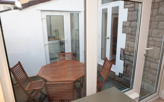 2 Bedroom House Near the Downs Bristol