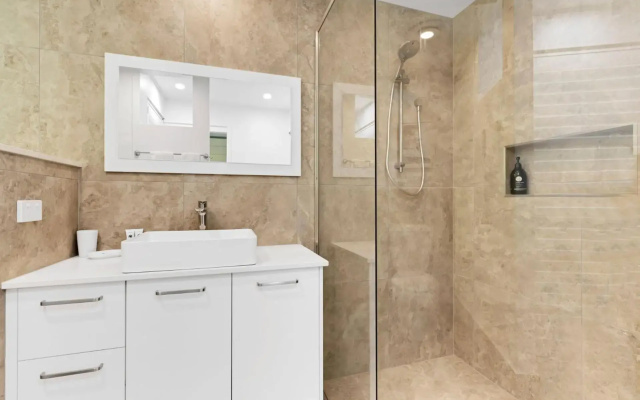 Little Cove Townhouse 12 Pandanus Street 14