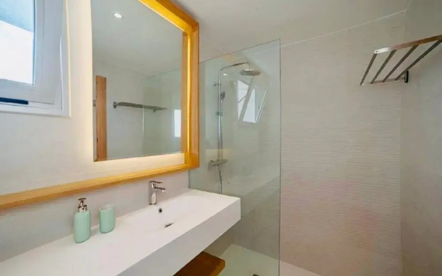 Luxurious Condo Steps From The Beach B2 Los Corales Playa Bavaro