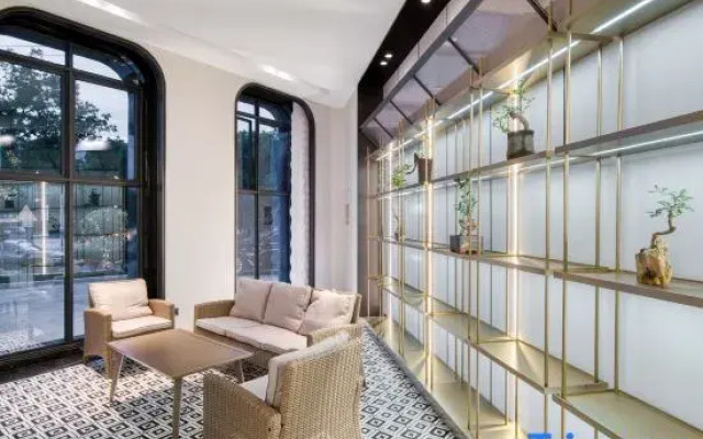 Ribo Boutique Hotel Linhai