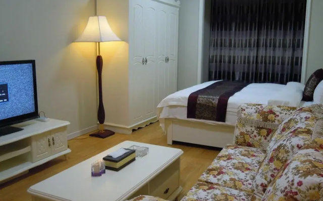 Dalian Mingrui Zuoan Classic Fashion Apartment