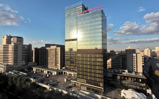 Гостиница Crowne Plaza Moscow World Trade Centre в Москве - забронировать гостиницу Crowne Plaza Moscow World Trade Centre, цены и фото номеров Москва