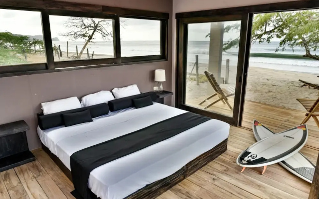 99 Surf Lodge