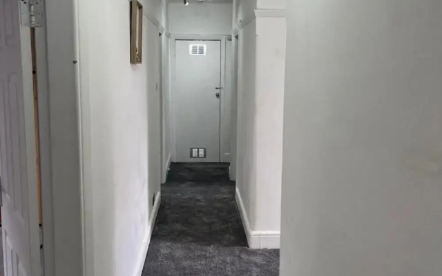 Albans Road Apartment - 4 Bedroom Luxury Stay
