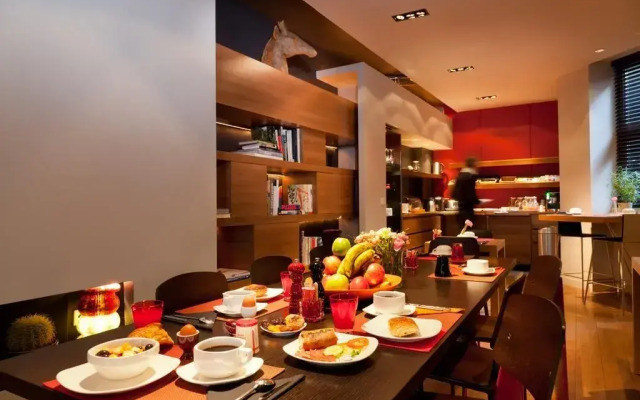Fred Hotel