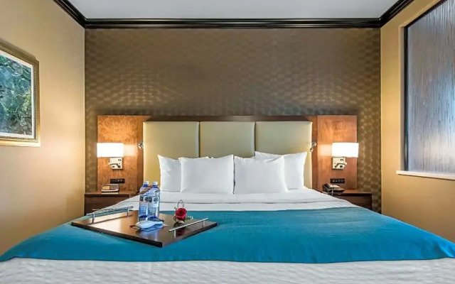 The Heritage Inn & Suites an Ascend Hotel Collection Member