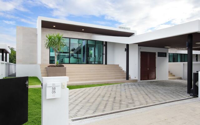 Отель White Sand Beach Residences Pattaya вид на фасад