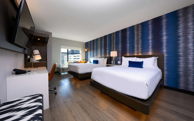 Cambria Hotel Detroit Downtown