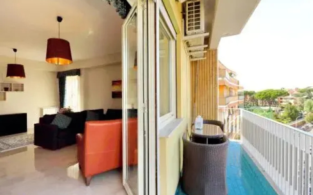 Oksana's Bernadette Apartment