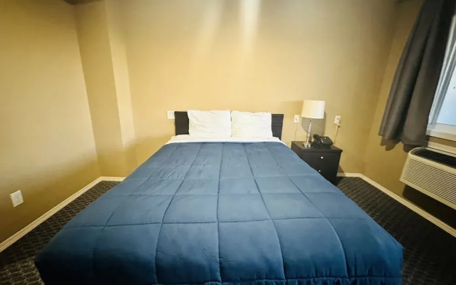 Voyageur Motel