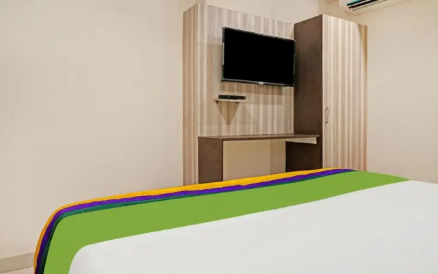Hotel Jsn Grand