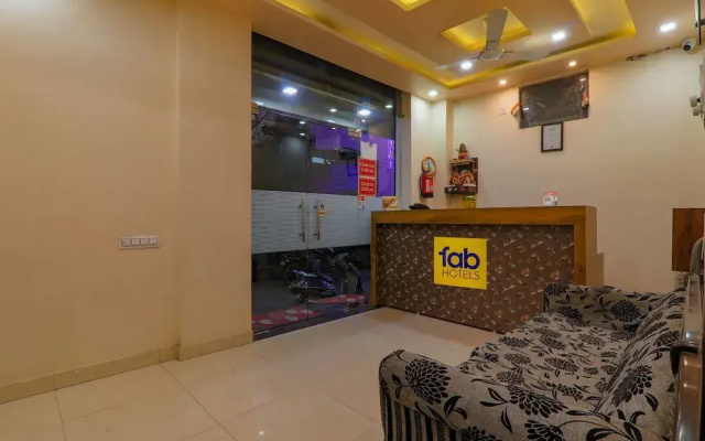 Hotel Shree Galaxy by OYO Rooms