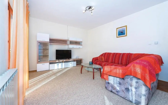 Nice Home in Lozovac With Wifi and 3 Bedrooms
